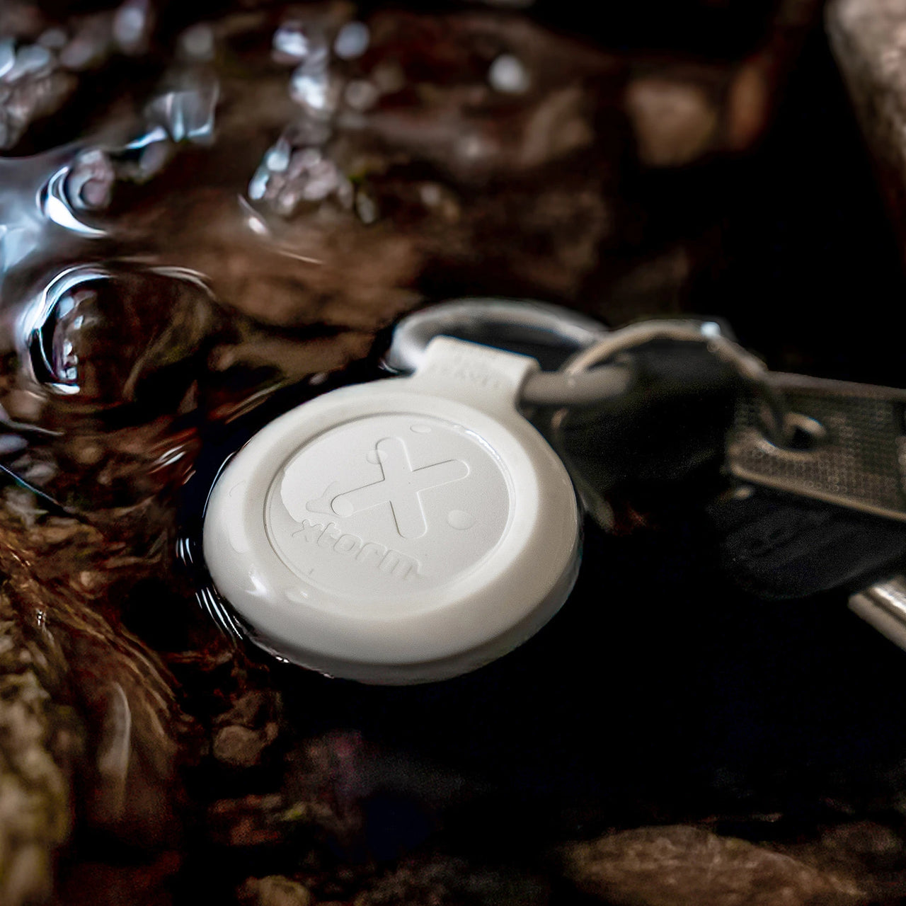 TravelTag for iPhone (iOS) - Water-resistant - Ash White