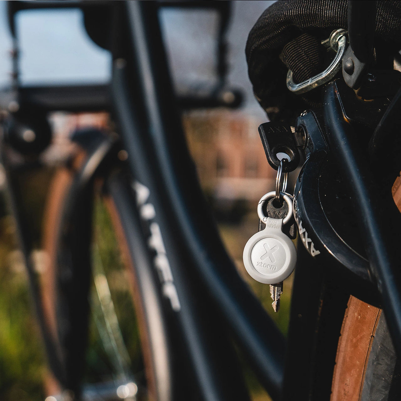 Water-resistant TravelTag - Ash White