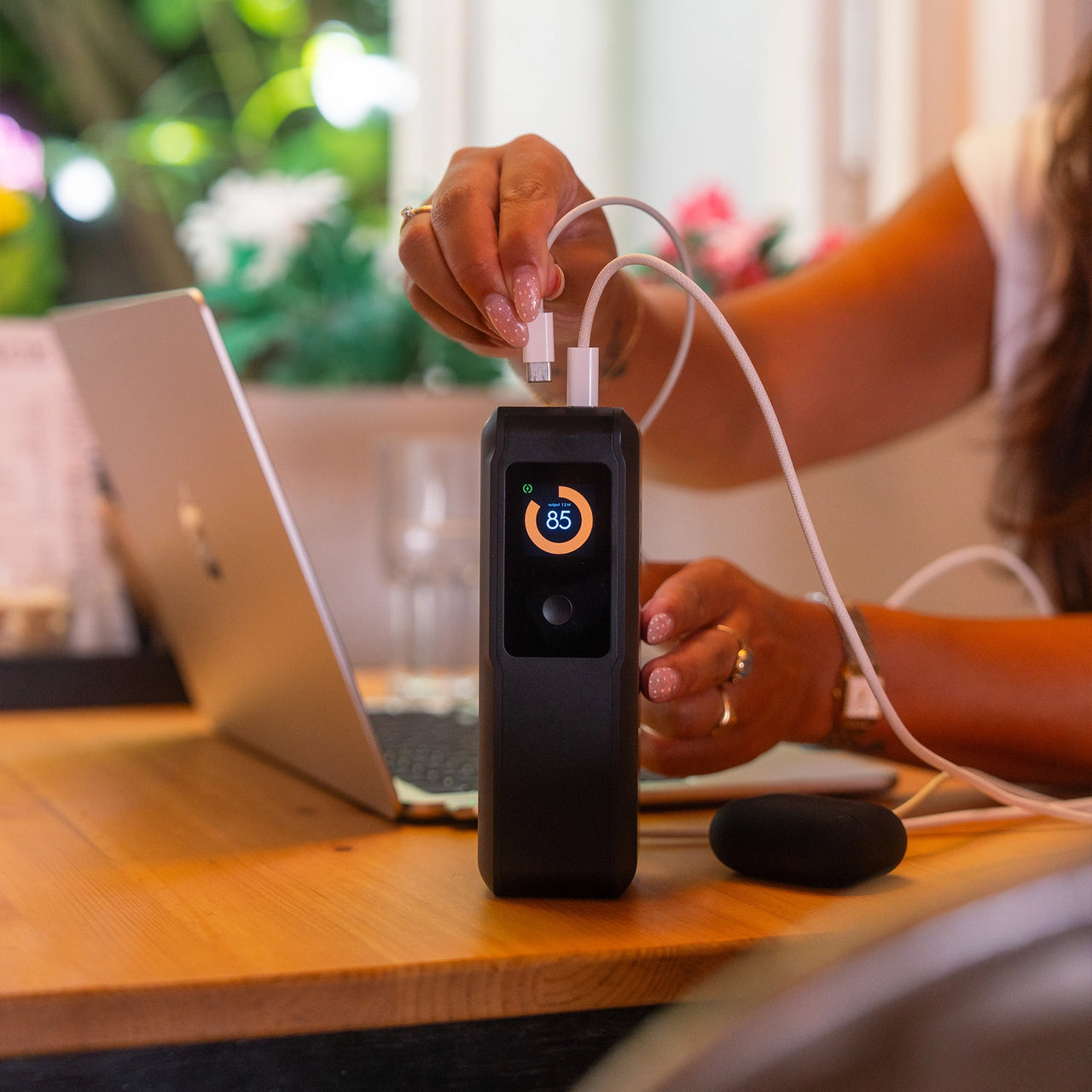 NextGen Powerbank 140W - 27.000 mAh - Midnight Black